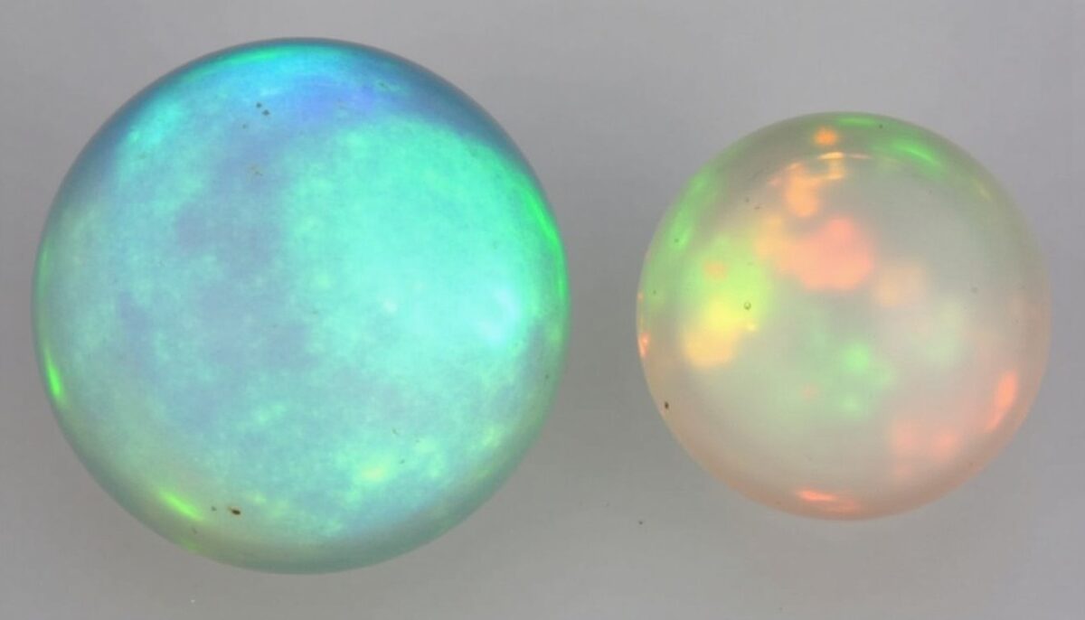 Opaline : distinguer l&rsquo;opale naturelle, l&rsquo;opalite synthétique et le verre opalin
